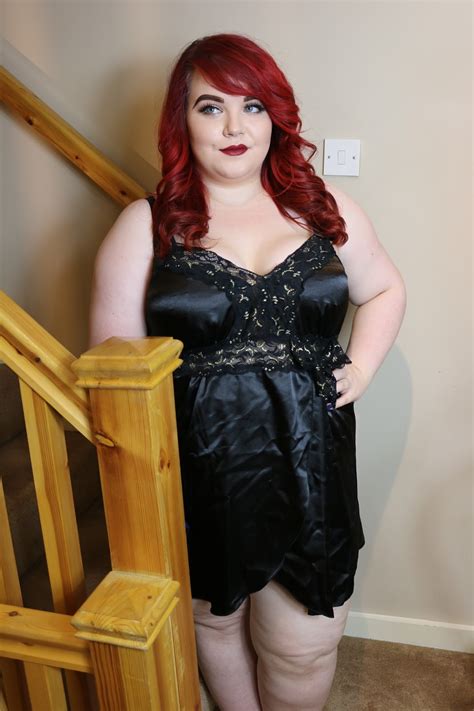 teencurves|Nine Curvy and Plus.
